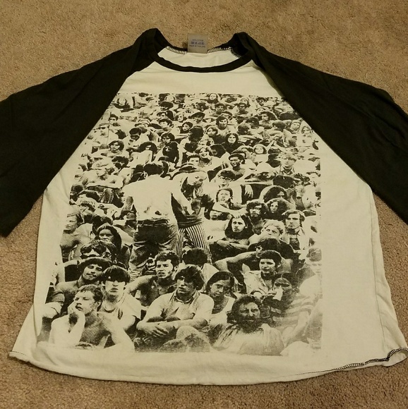 Cool 3/4 sleeved Woodstock tee - Picture 4 of 8